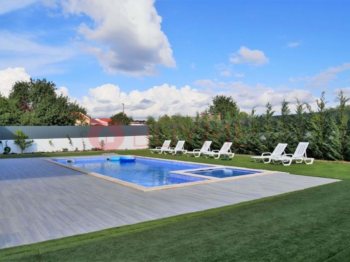 Image No.8-6 Bed Villa for sale