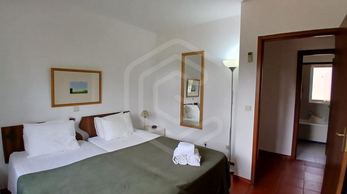 Image No.10-2 Bed Townhouse for sale