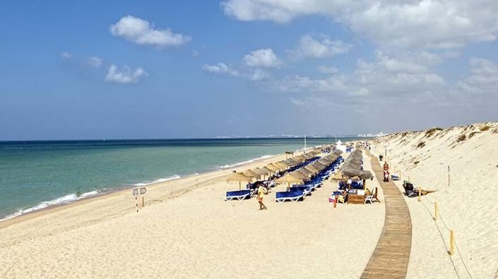 Image No.14-2 Bed Townhouse for sale