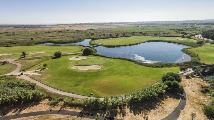 Image No.12-3 Bed Townhouse for sale