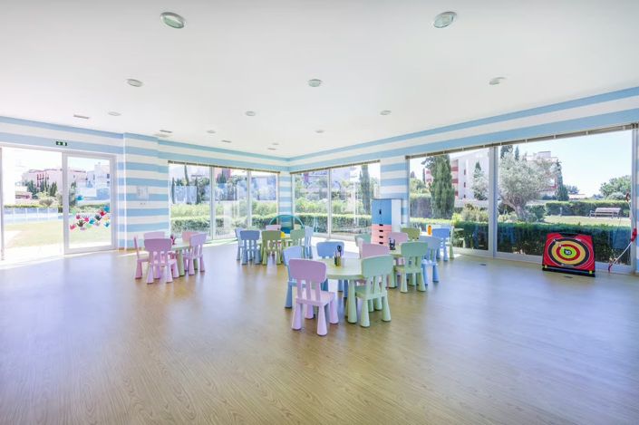 Image No.13-3 Bed Townhouse for sale