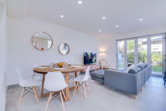 Image No.3-3 Bed Townhouse for sale