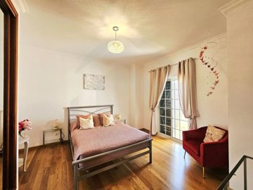 1654-656833-78d1f4f8b6655591b02d22fabb36a692d