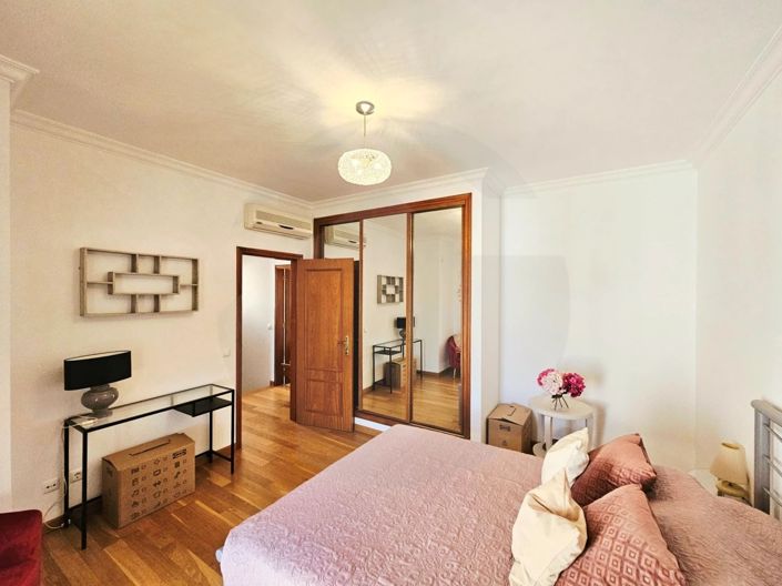 Image No.9-3 Bed Villa for sale