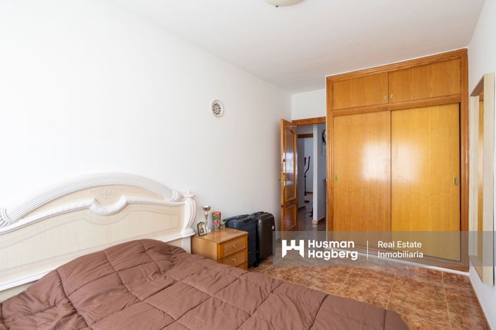 Image No.16-4 Bed Apartment for sale