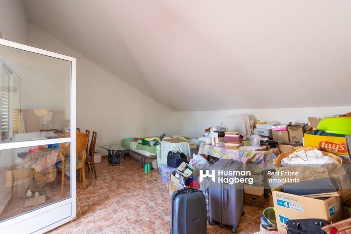 Image No.19-4 Bed Apartment for sale