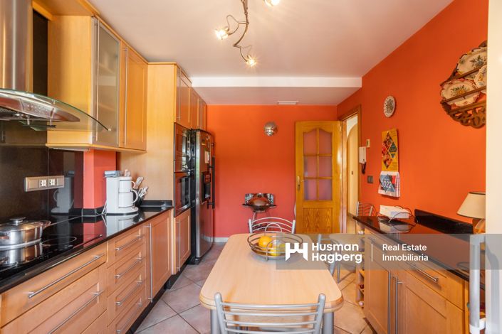 Image No.12-3 Bed Villa for sale