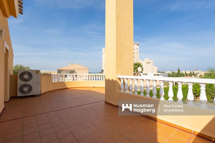 Image No.24-3 Bed Villa for sale