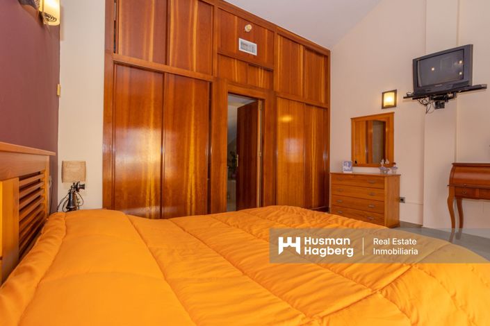 Image No.28-3 Bed Villa for sale