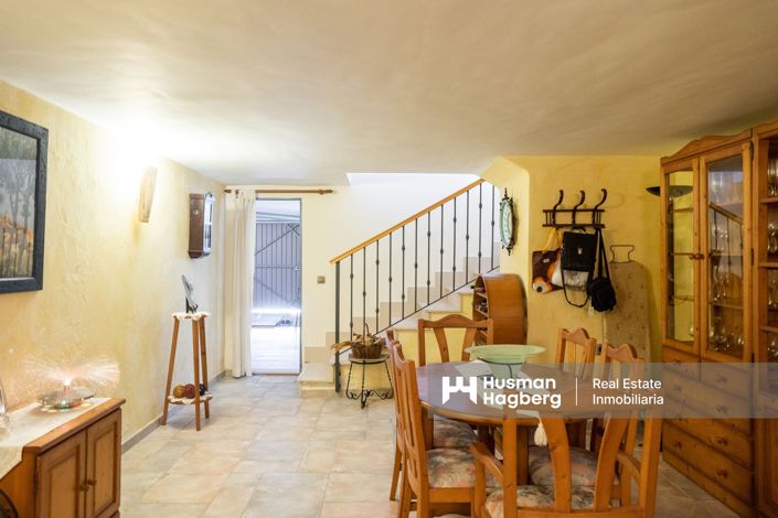 Image No.33-3 Bed Villa for sale