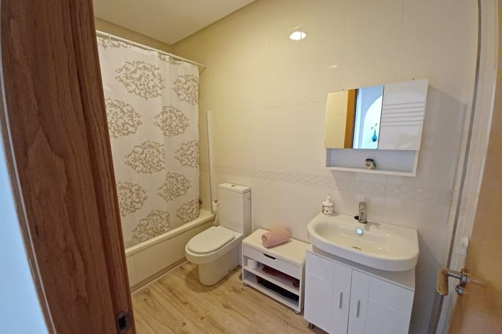 Image No.13-1 Bed Apartment for sale