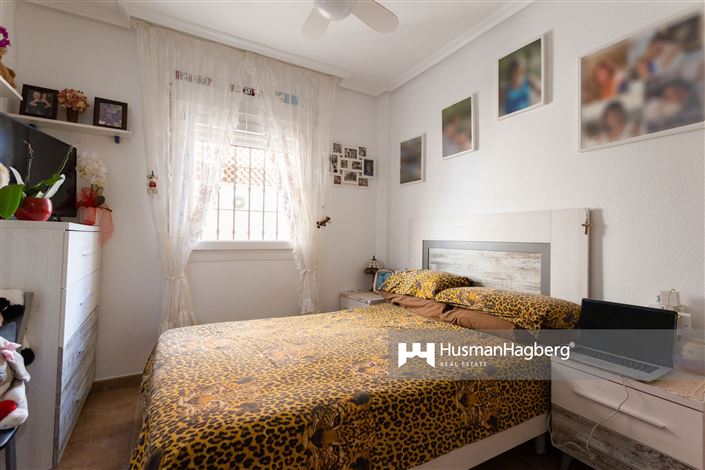 Image No.30-4 Bed Property for sale