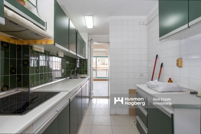 Image No.13-3 Bed Apartment for sale