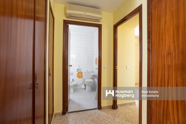 Image No.19-3 Bed Apartment for sale