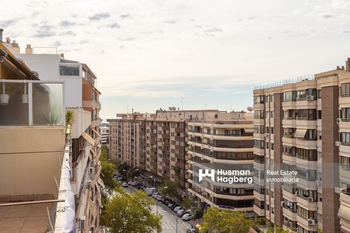 Image No.25-3 Bed Apartment for sale