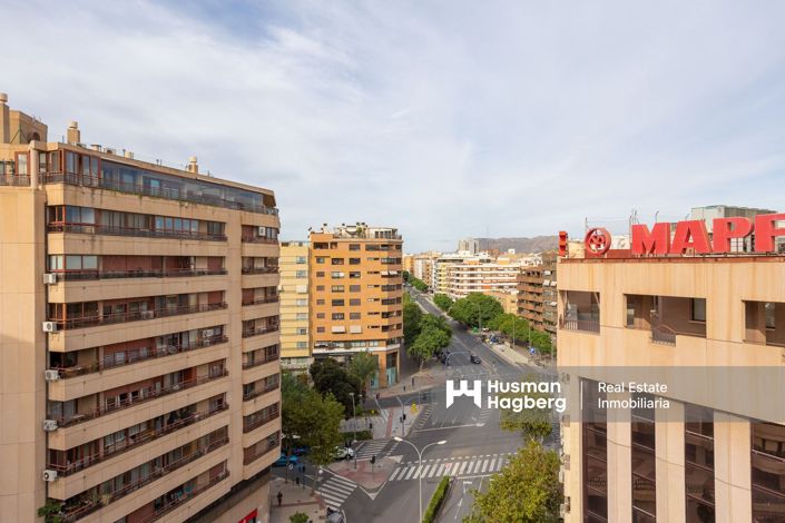 Image No.26-3 Bed Apartment for sale