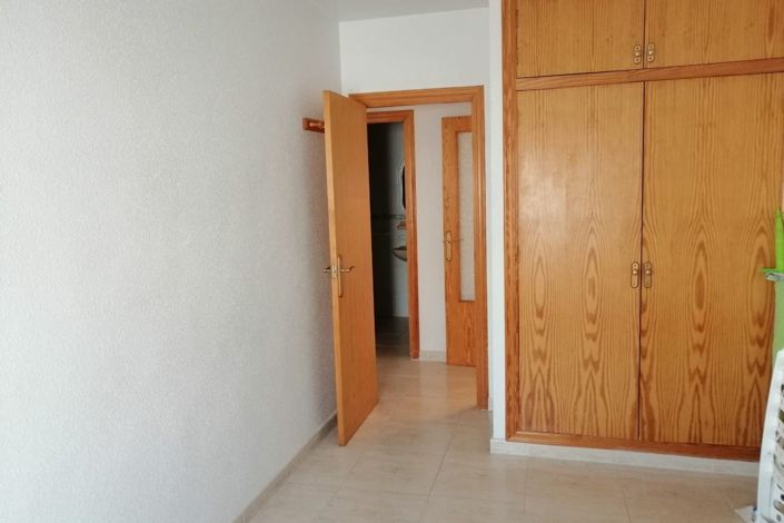 Image No.20-4 Bed Apartment for sale