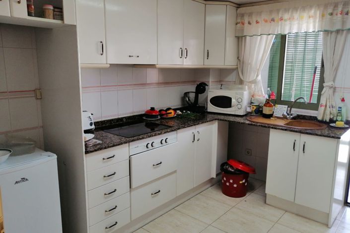 Image No.8-4 Bed Apartment for sale