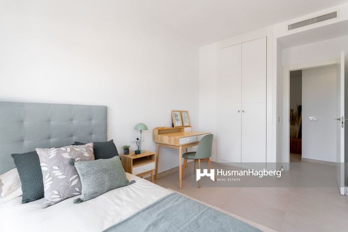 Image No.11-3 Bed Apartment for sale