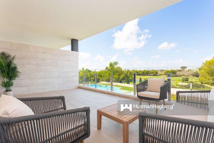 Image No.20-3 Bed Apartment for sale