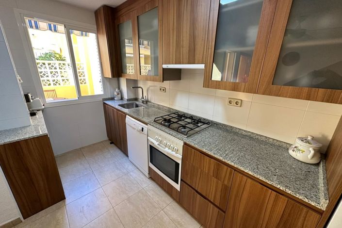 Image No.8-2 Bed Apartment for sale