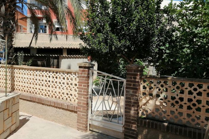 Image No.25-4 Bed Villa for sale