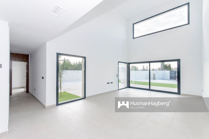 Image No.2-Villa de 3 chambres à vendre à Dona Pepa