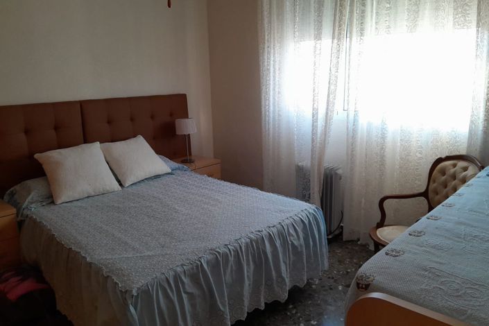 Image No.16-4 Bed Apartment for sale