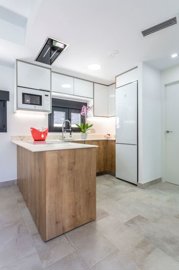 med5181a6335eb949ccad618760dfc729ab-1880x2820