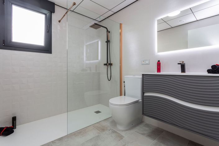 Image No.23-3 Bed Villa for sale