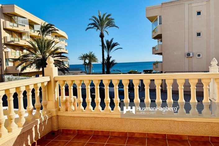 Image No.1-3 Bed Townhouse for sale