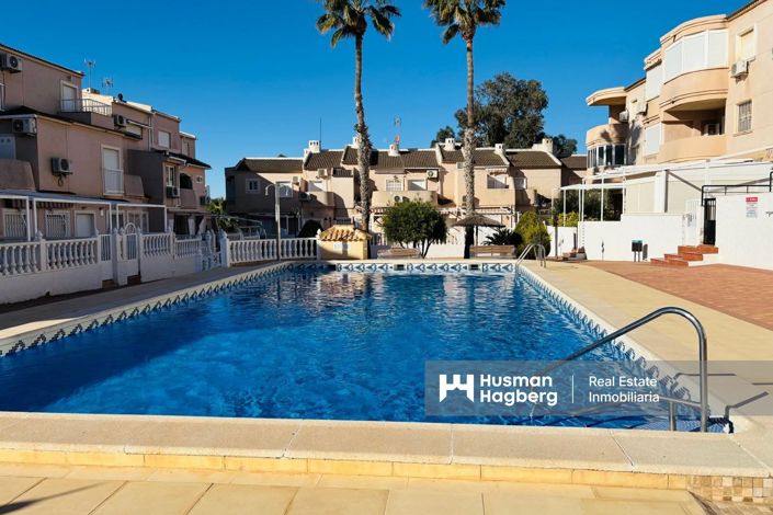 Image No.1-3 Bed Townhouse for sale