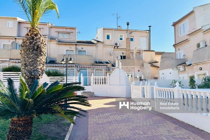 Image No.27-3 Bed Townhouse for sale