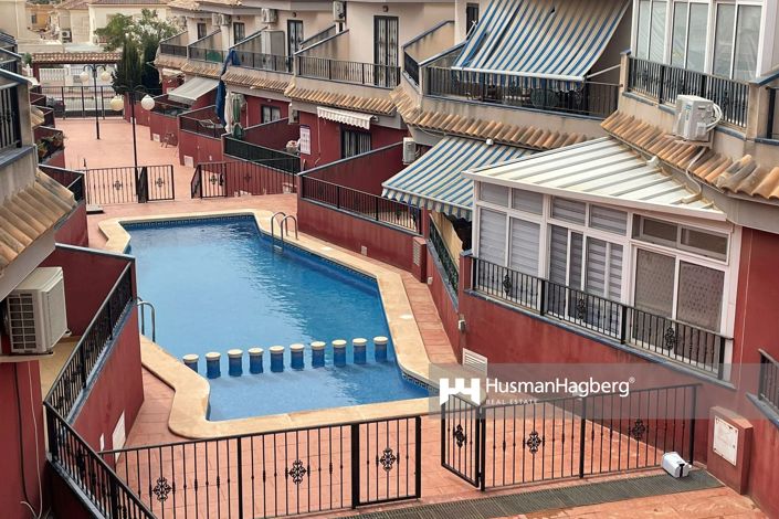 Image No.1-3 Bed Townhouse for sale
