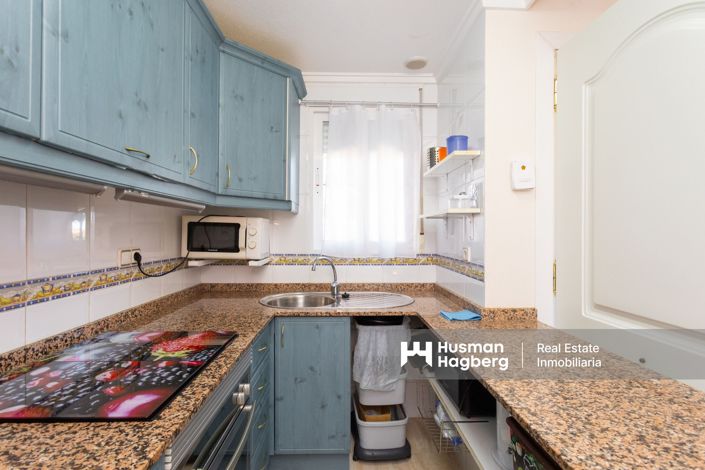 Image No.14-3 Bed Townhouse for sale