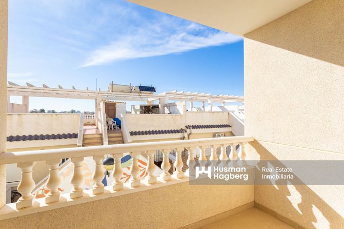 Image No.4-3 Bed Townhouse for sale