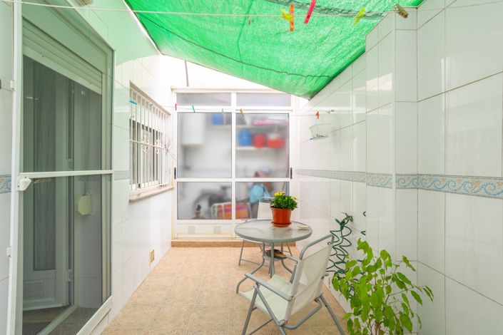 Image No.6-4 Bed Townhouse for sale