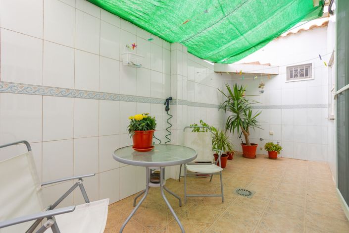 Image No.7-4 Bed Townhouse for sale