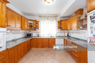 med9505672d868045b99eadcd3a5210a0ea-2820x1880
