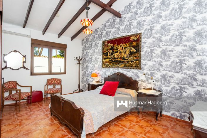 Image No.18-7 Bed Villa for sale