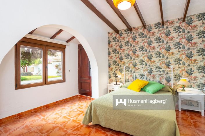 Image No.27-7 Bed Villa for sale