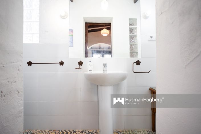 Image No.29-7 Bed Villa for sale