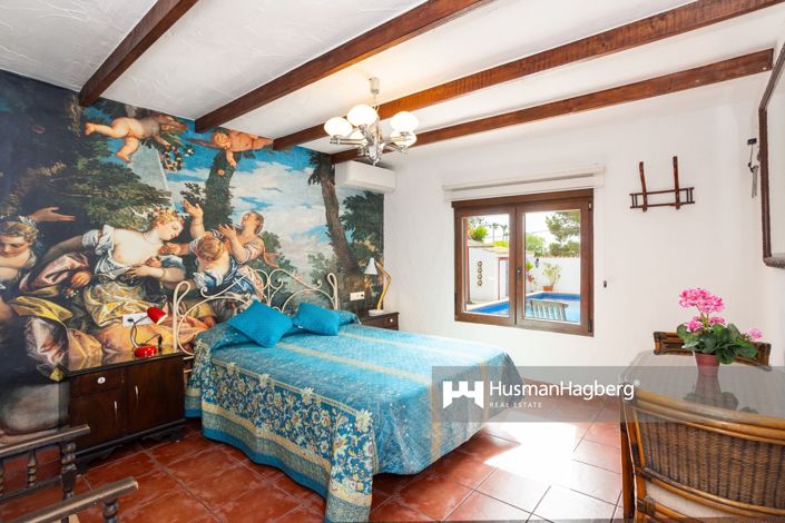 Image No.35-7 Bed Villa for sale