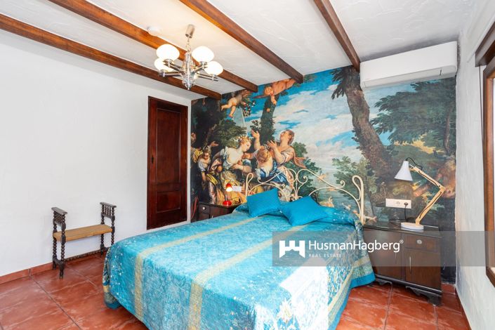 Image No.36-7 Bed Villa for sale