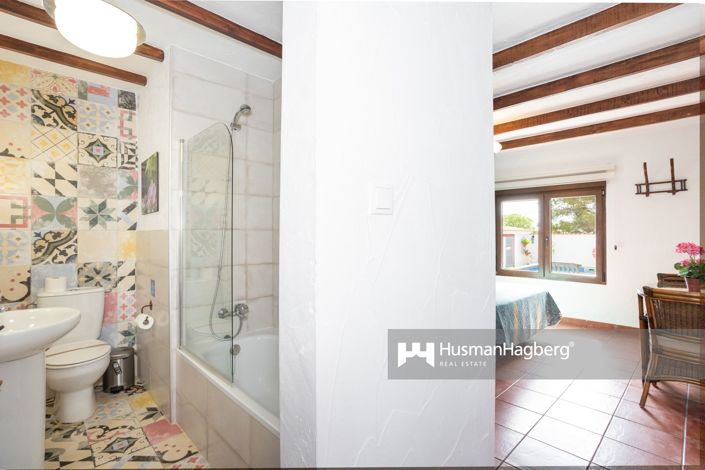 Image No.38-7 Bed Villa for sale