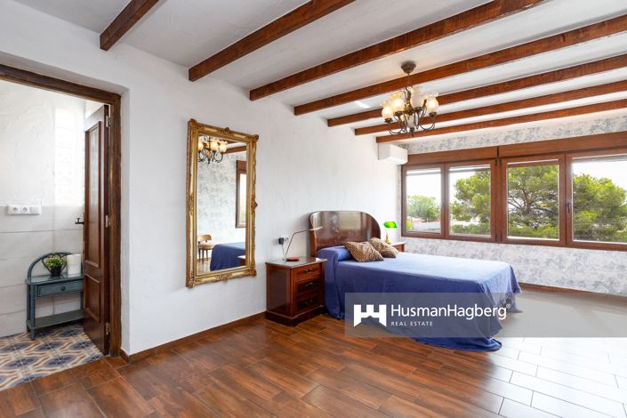 Image No.41-7 Bed Villa for sale