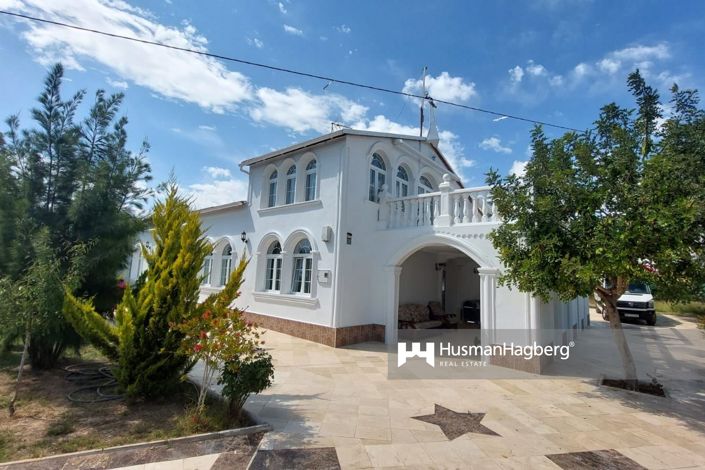 Image No.1-5 Bed Villa for sale