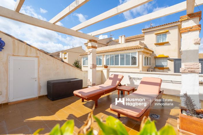 Image No.10-3 Bed Townhouse for sale