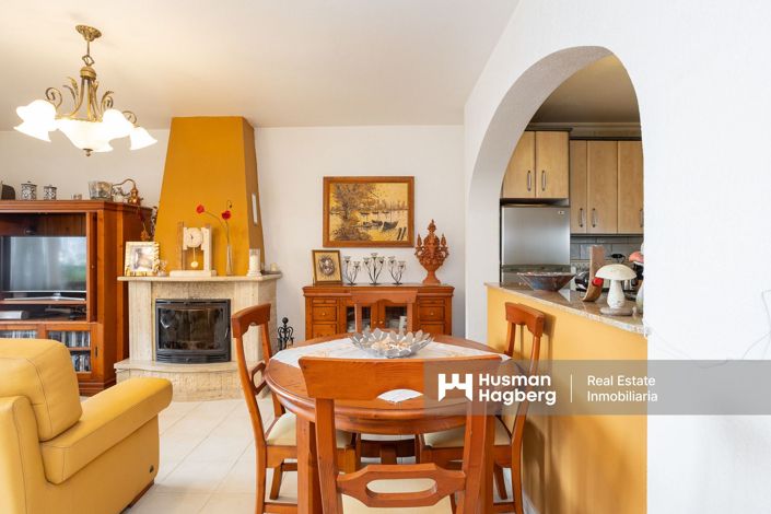 Image No.14-3 Bed Townhouse for sale