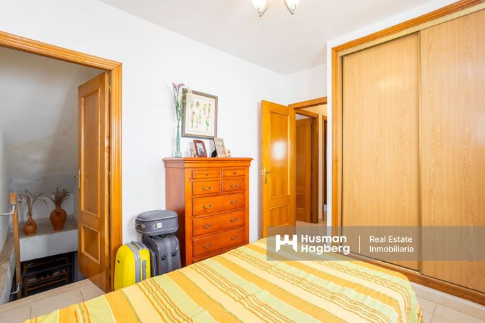 Image No.20-3 Bed Townhouse for sale